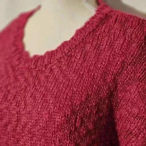 525 America Womens Crew Neck Hot Magenta Sweater Rolled Hem NWT Size XL - Picture 2 of 7